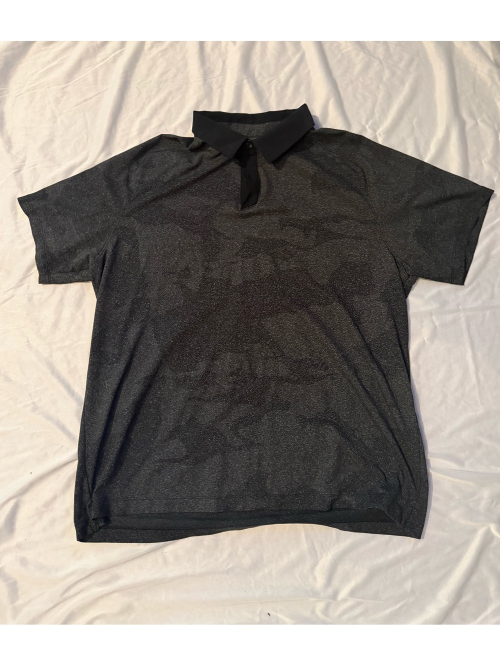 Under Armour Men's Black Polo with Subtle Heather